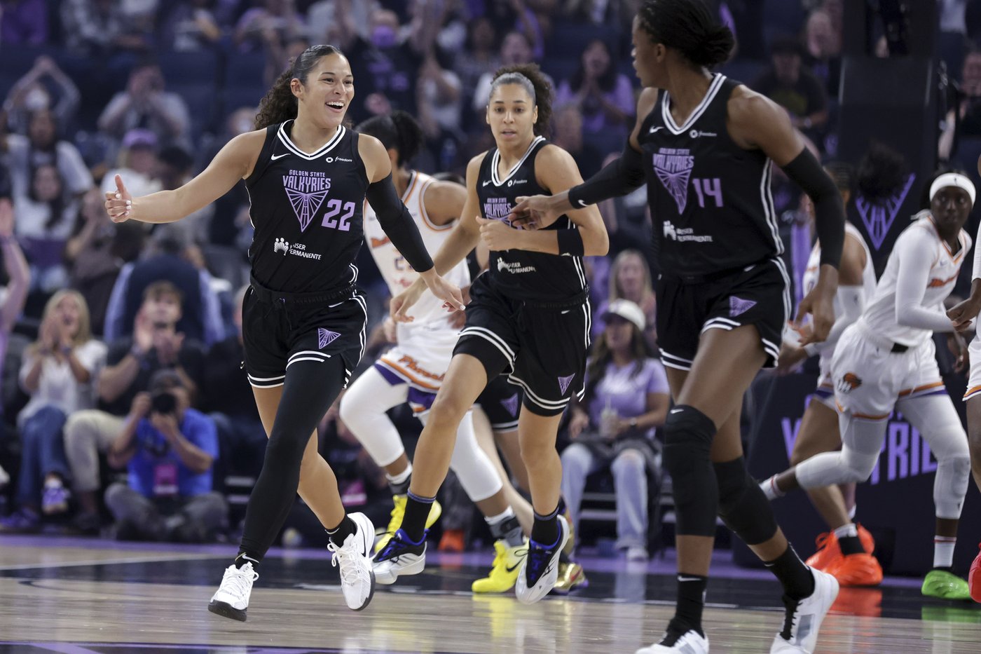 Kahleah Copper scores 25 points as Mercury come from behind to beat Valkyries 98-91 | iNFOnews.ca