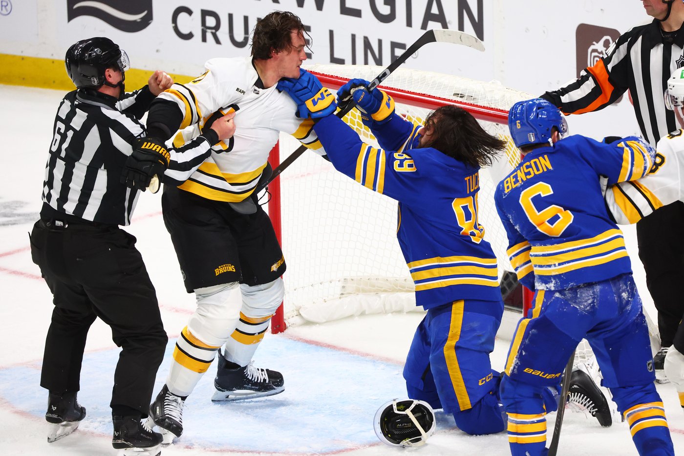 Sabres power play goes ice-cold again as series against the Bruins shifts to Boston for Game 3 | iNFOnews.ca Sabres power play goes ice-cold again as series against the Bruins shifts to Boston for Game 3 | iNFOnews.ca