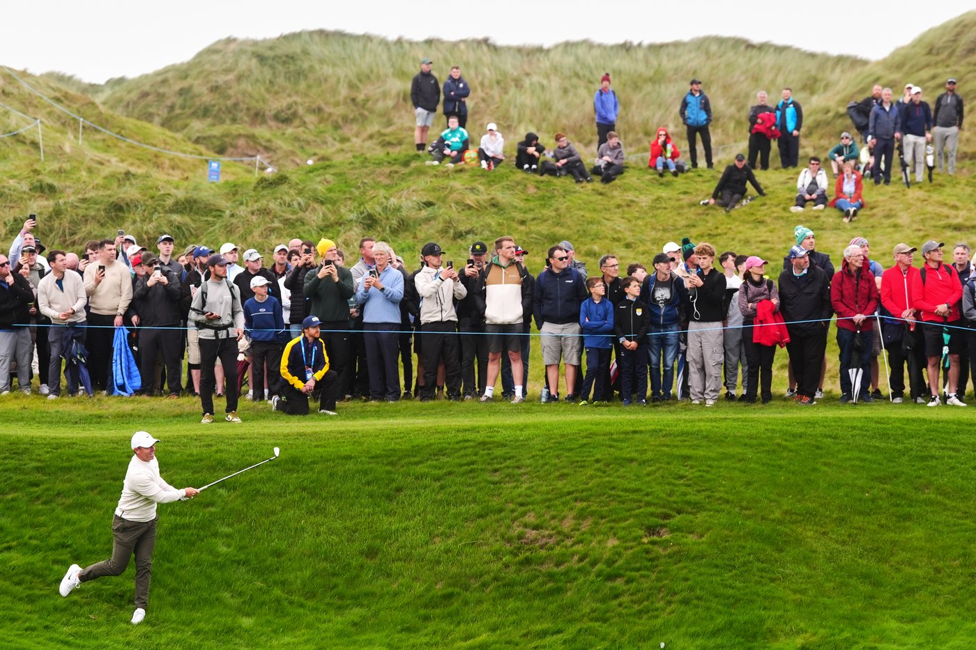 Joaquin Niemann leads wind-blown Irish Open at Doonbeg | iNFOnews.ca