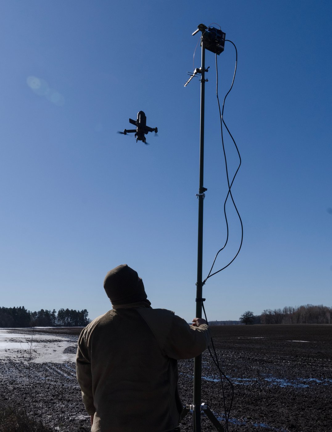 Zelenskyy says Ukraine awaits White House sign-off on US drone production deal | iNFOnews.ca