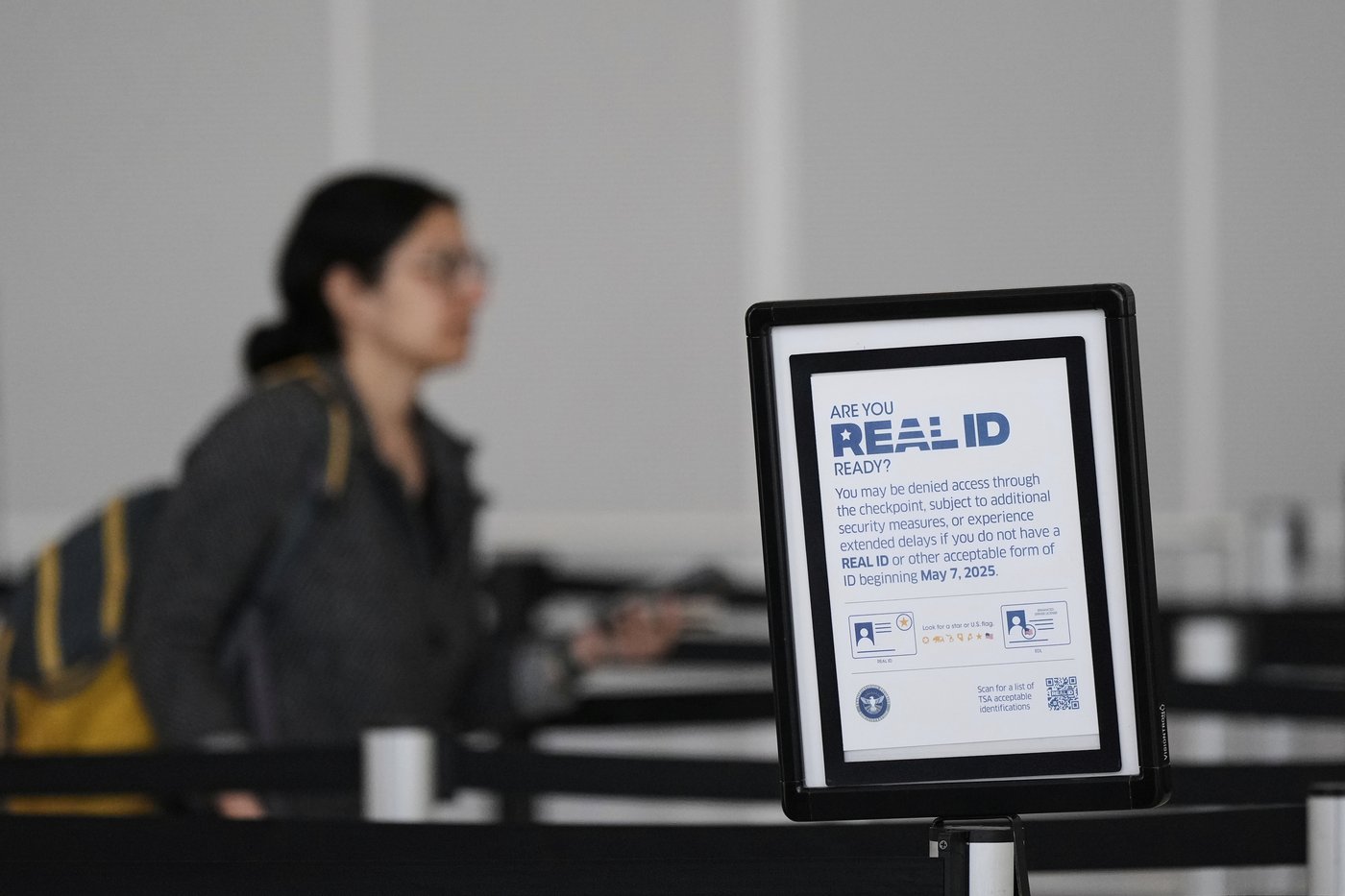 PHOTO COLLECTION: REAL ID requirements for the U.S. domestic flyers begins | iNFOnews.ca