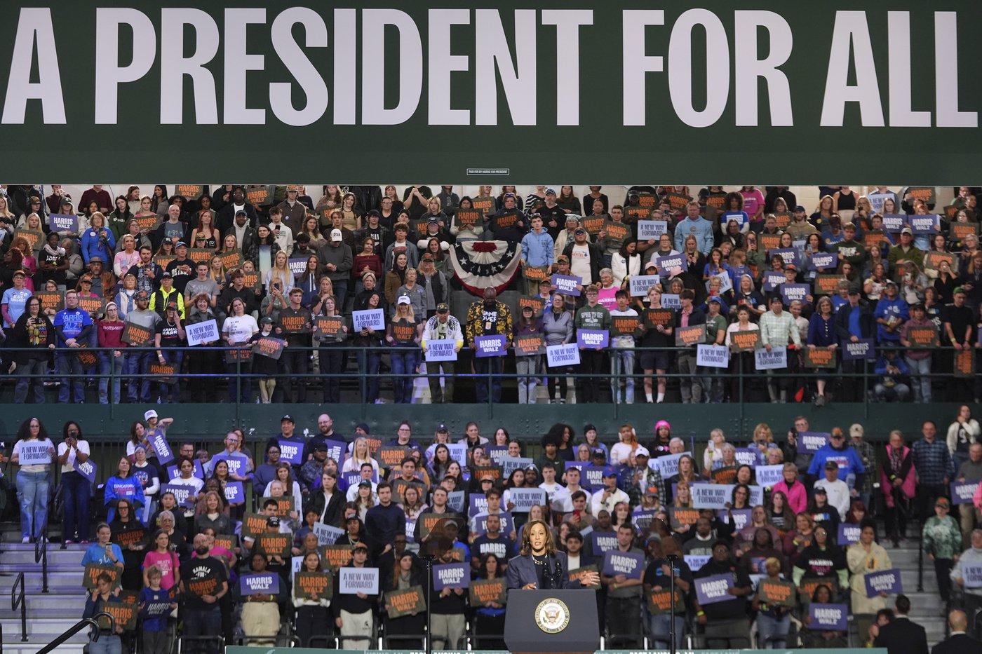 PHOTO COLLECTION: Election 2024 Campaign for President, November 3 | iNFOnews.ca PHOTO COLLECTION: Election 2024 Campaign for President, November 3 | iNFOnews.ca