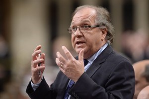 Aboriginal Affairs short of cash for education, social programs: document | iNFOnews.ca CP30649123