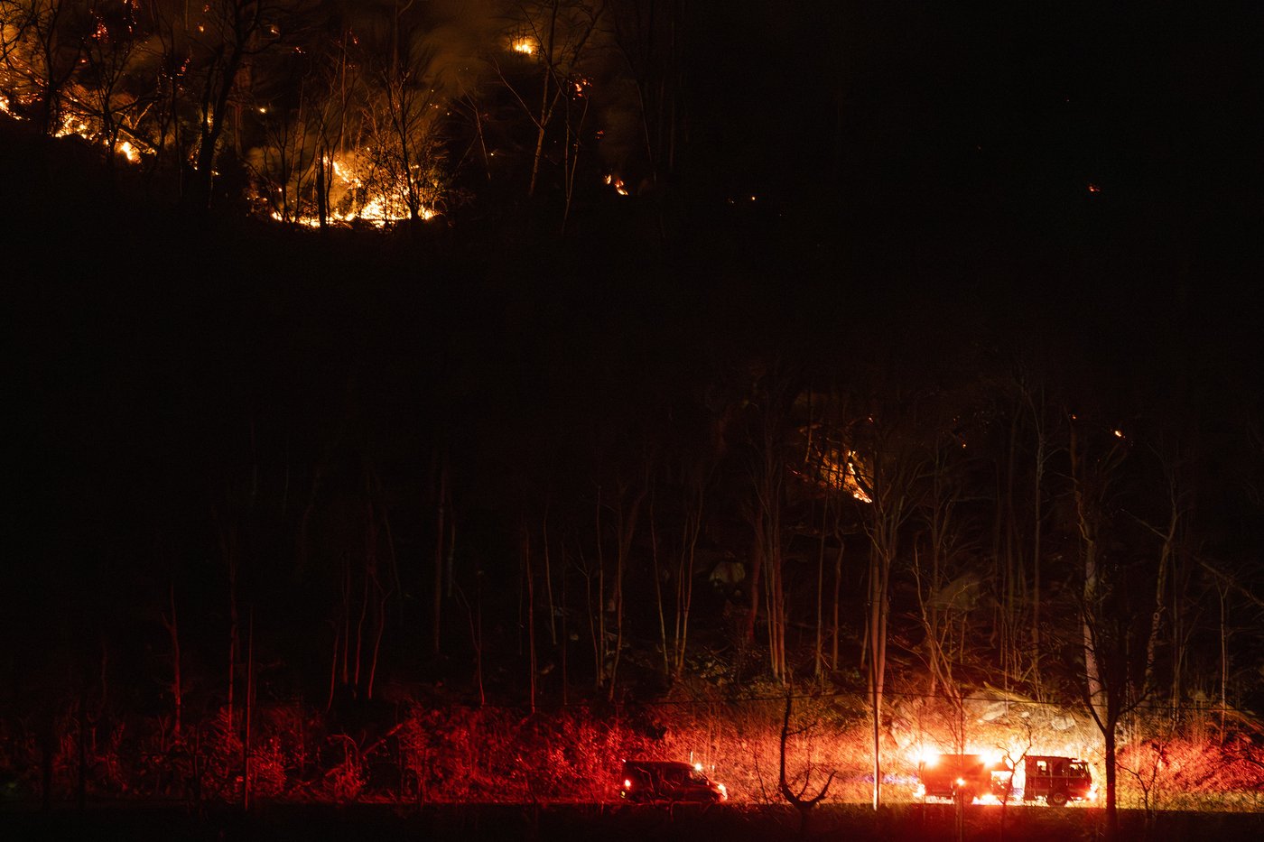 2 charged with setting some Northeast wildfires amid New Jersey drought warning and blazes out West | iNFOnews.ca