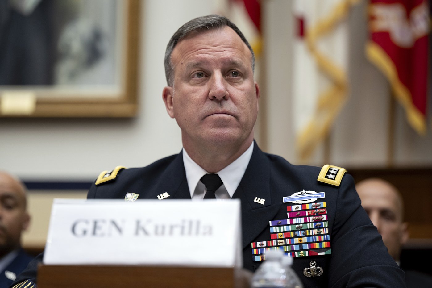 Army looking into shoving allegations involving the general who heads US Central Command | iNFOnews.ca Army looking into shoving allegations involving the general who heads US Central Command | iNFOnews.ca