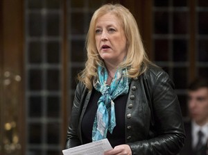 Conservatives make big spending cuts to transport safety while touting safety | iNFOnews.ca CP30647782