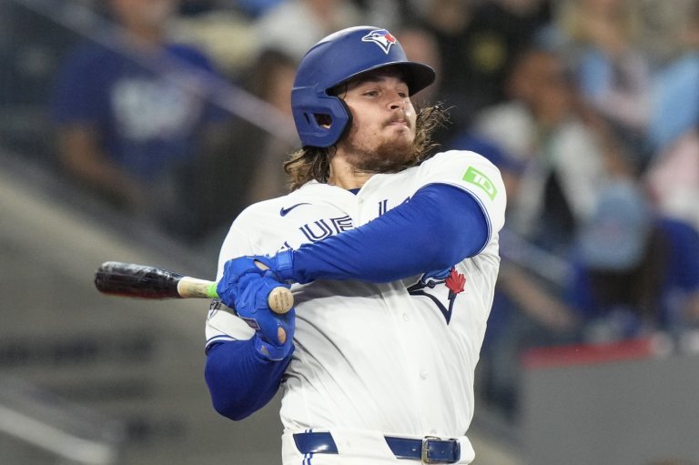 Blue Jays OF Addison Barger shut down because of back injury, further delaying return | iNFOnews.ca