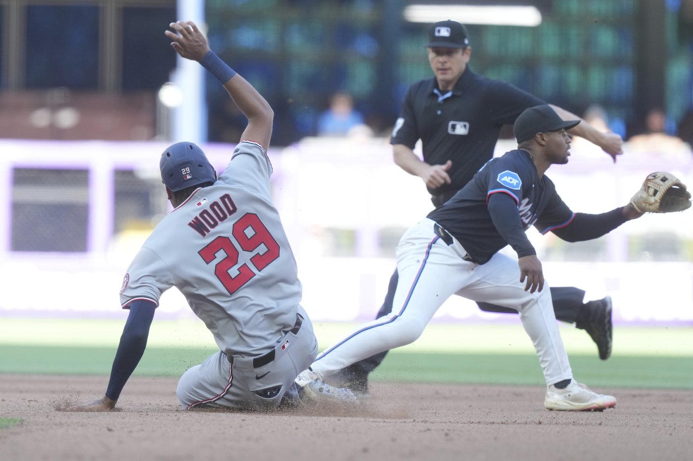 Two hits and 2 RBIs each from Stowers and Conine lead Marlins past Nationals 7-6 | iNFOnews.ca Two hits and 2 RBIs each from Stowers and Conine lead Marlins past Nationals 7-6 | iNFOnews.ca