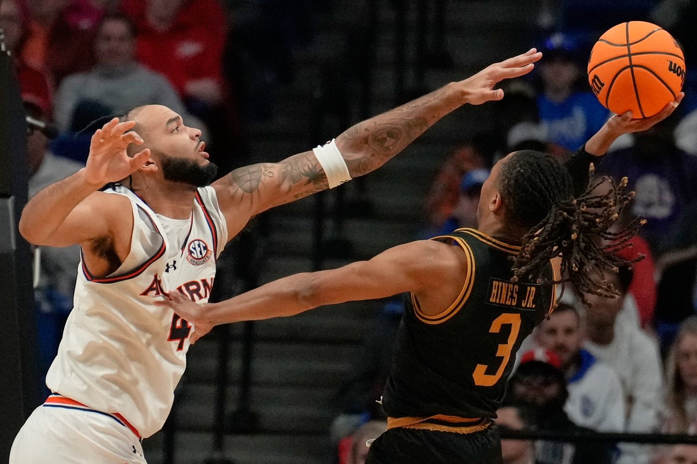 No. 1 overall seed Auburn puts away Alabama State 83-63 to open March Madness | iNFOnews.ca No. 1 overall seed Auburn puts away Alabama State 83-63 to open March Madness | iNFOnews.ca