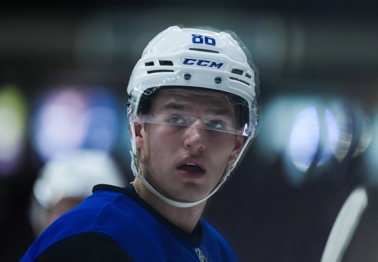 Young players picking up lessons with rebuilding Vancouver Canucks | iNFOnews.ca
