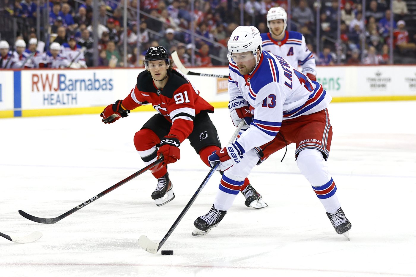 Jack Hughes scores twice, Markstrom posts second straight shutout as Devils beat Rangers, 5-0 | iNFOnews.ca Jack Hughes scores twice, Markstrom posts second straight shutout as Devils beat Rangers, 5-0 | iNFOnews.ca