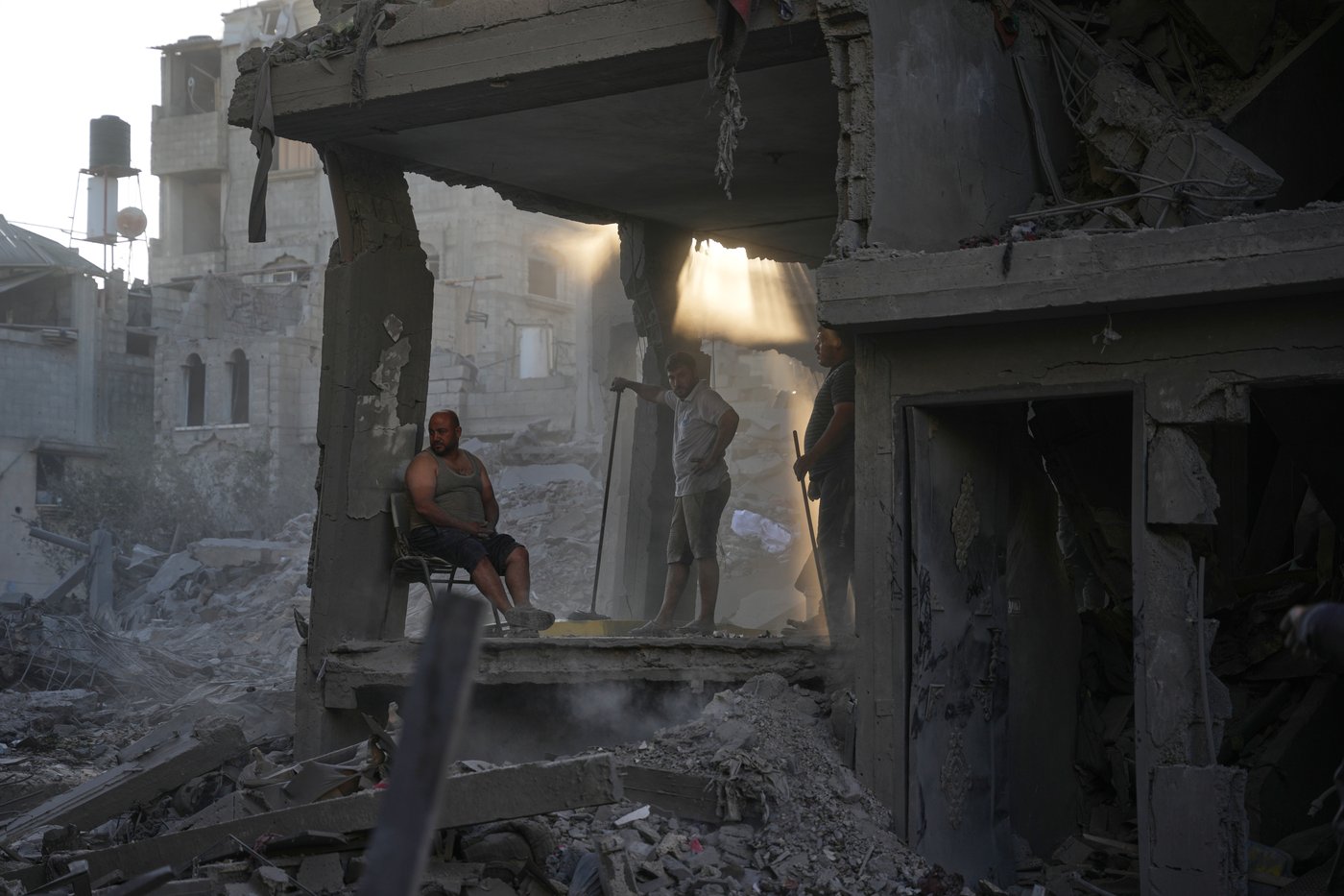 The top photos of the day by AP photojournalists | iNFOnews.ca
