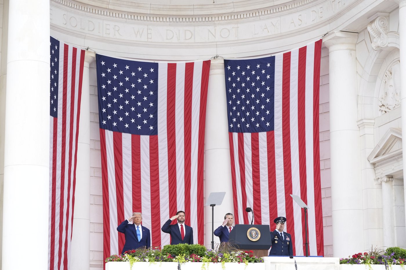 PHOTO COLLECTION: Memorial Day in the U.S. | iNFOnews.ca