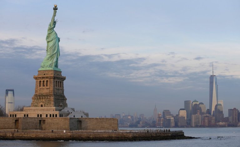 Chief of staff to former NYC Mayor Eric Adams arrested in federal bribery probe, AP source says | iNFOnews.ca