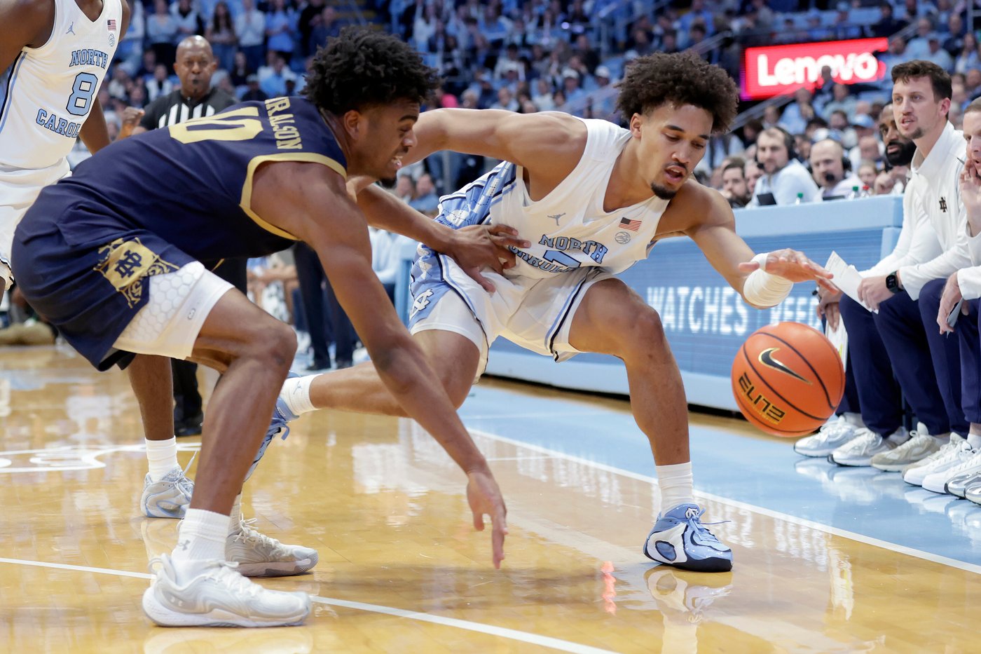 Wilson, Veesaar lead way as No. 22 North Carolina rolls past Notre Dame 91-69 in ACC play | iNFOnews.ca