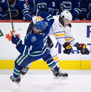 Canucks sign defenceman Chris Tanev to five-year contract extension | iNFOnews.ca