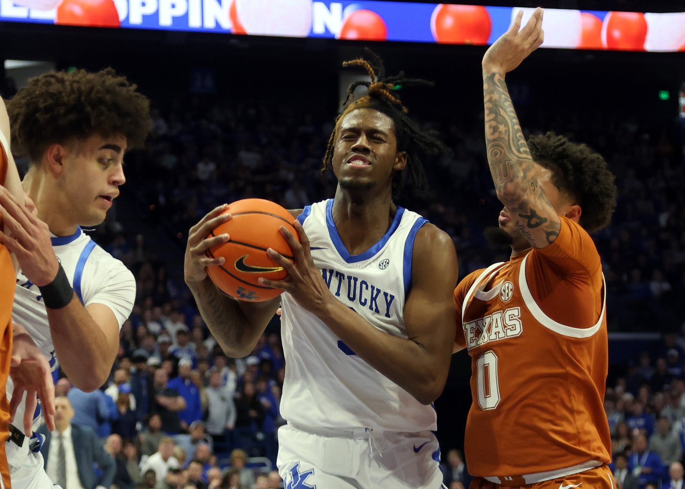 Kentucky coach Pope says guard Kam Williams suffered broken foot in win over Texas | iNFOnews.ca