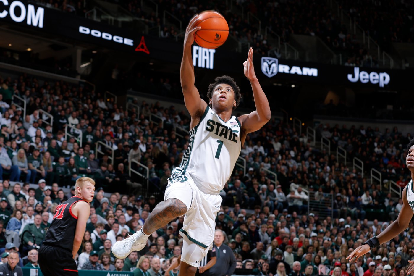Jeremy Fears Jr. has career-high 21 points in No. 9 Michigan State's 114-97 win over Cornell | iNFOnews.ca Jeremy Fears Jr. has career-high 21 points in No. 9 Michigan State's 114-97 win over Cornell | iNFOnews.ca