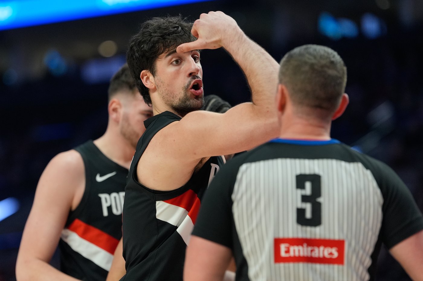 Bagley scores 26 points and Mavericks snap a 5-game skid in a 100-93 win against Trail Blazers | iNFOnews.ca Bagley scores 26 points and Mavericks snap a 5-game skid in a 100-93 win against Trail Blazers | iNFOnews.ca