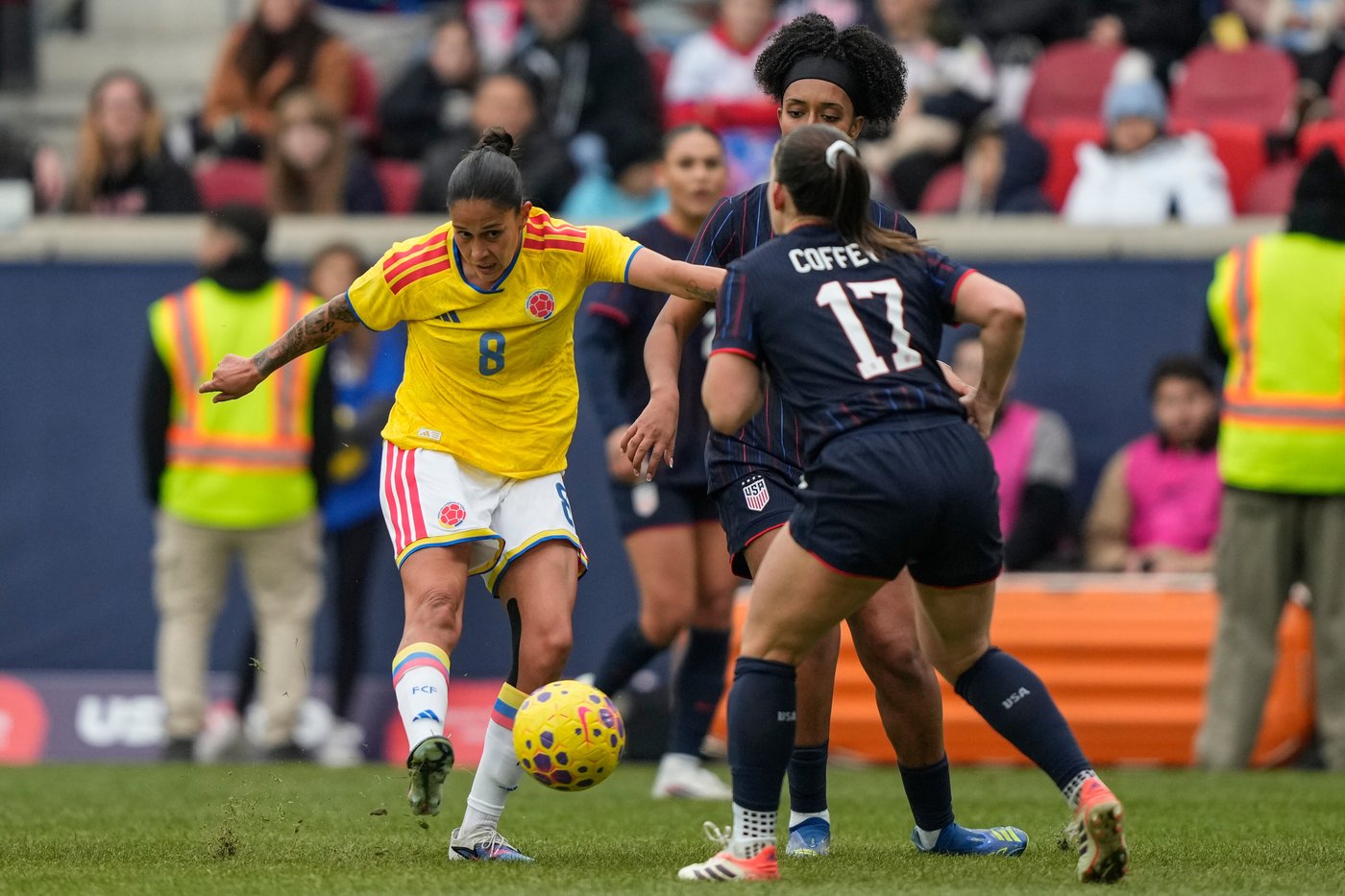 Thompson's late goal gives the USWNT a 1-0 win over Colombia and the SheBelieves Cup title | iNFOnews.ca Thompson's late goal gives the USWNT a 1-0 win over Colombia and the SheBelieves Cup title | iNFOnews.ca