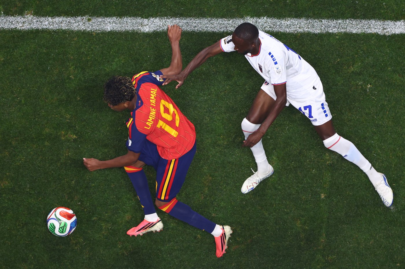 Lamine Yamal says he's not fully fit and is unlikely to start in Spain's second World Cup game | iNFOnews.ca Lamine Yamal says he's not fully fit and is unlikely to start in Spain's second World Cup game | iNFOnews.ca