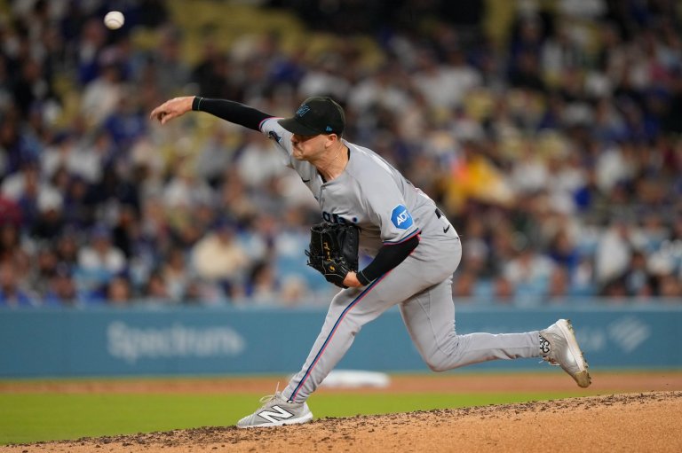 Janson Junk shuts down Dodgers and outduels Shohei Ohtani as Marlins snap 3-game skid with 2-1 win | iNFOnews.ca