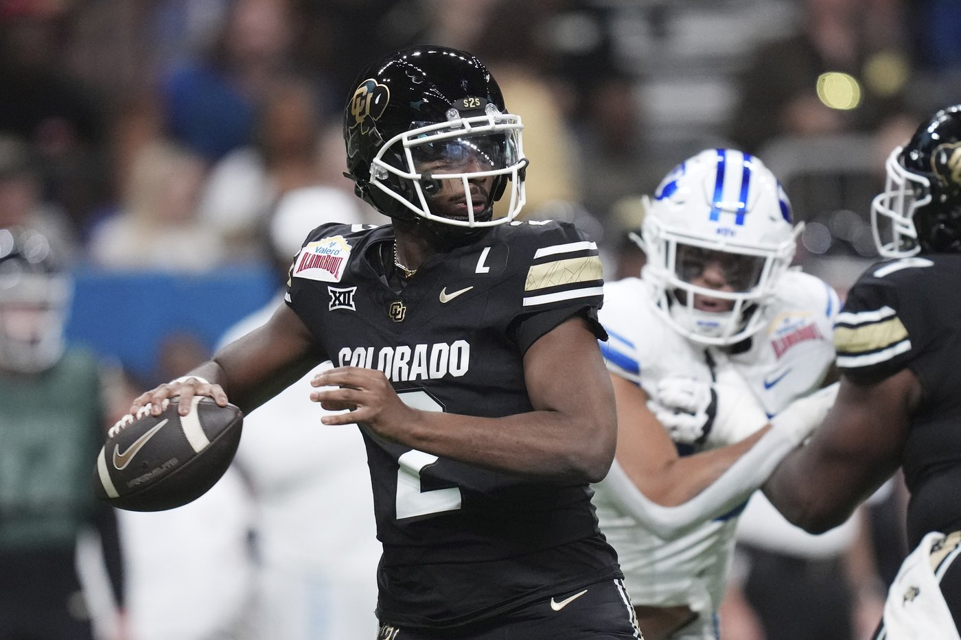 Hunter and Sanders close successful chapter at Colorado despite blowout loss to BYU in Alamo Bowl | iNFOnews.ca Hunter and Sanders close successful chapter at Colorado despite blowout loss to BYU in Alamo Bowl | iNFOnews.ca