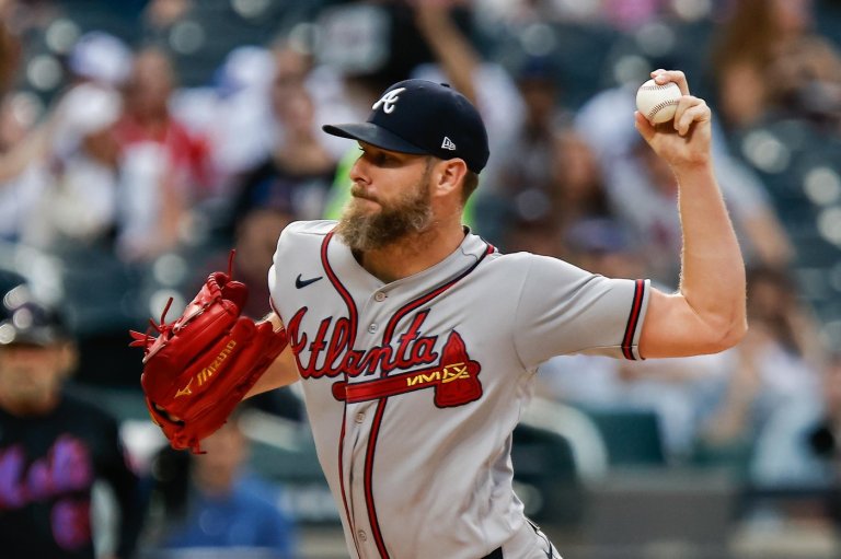 Sale dominates as Braves beat Mets 1-0 to split doubleheader | iNFOnews.ca
