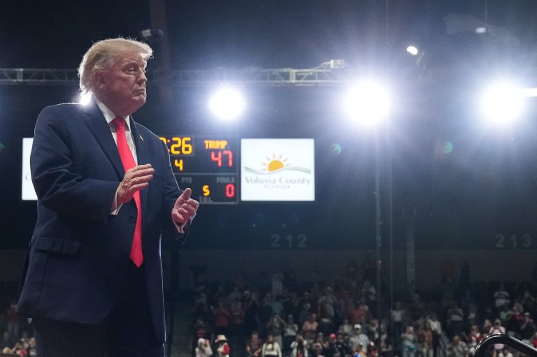 Trump lawsuit against Wall Street Journal over Epstein birthday letter is dismissed with prejudice | iNFOnews.ca
