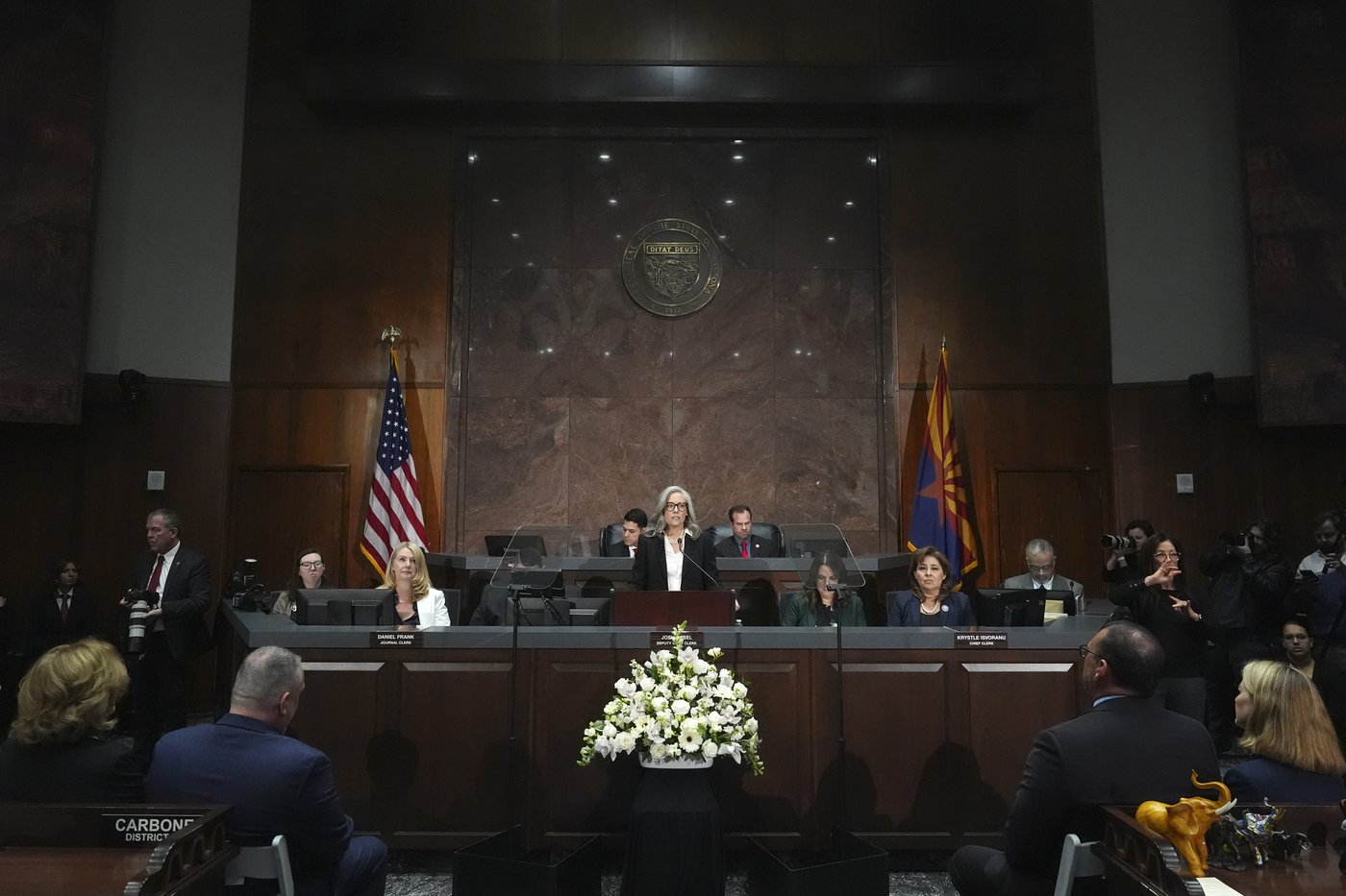 Arizona's Democratic governor faces uphill battle as Republicans control Legislature | iNFOnews.ca Arizona's Democratic governor faces uphill battle as Republicans control Legislature | iNFOnews.ca