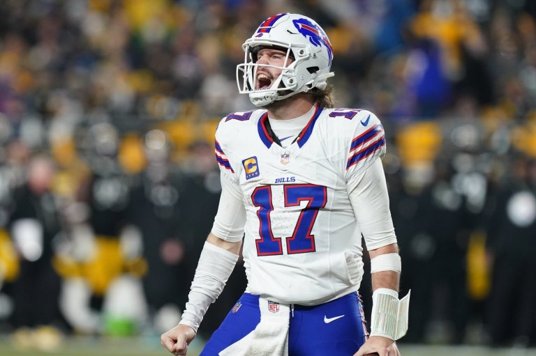 Josh Allen sets career mark for rushing TDs by a QB as the Bills mash the reeling Steelers 26-7 | iNFOnews.ca