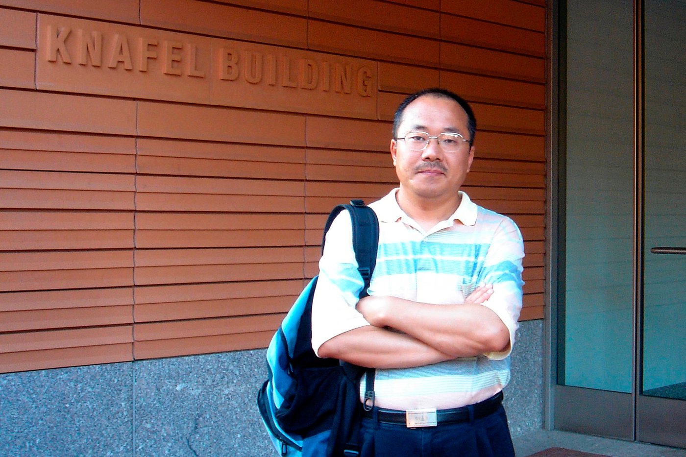 Family of imprisoned Chinese journalist pleads for his release over health concerns | iNFOnews.ca