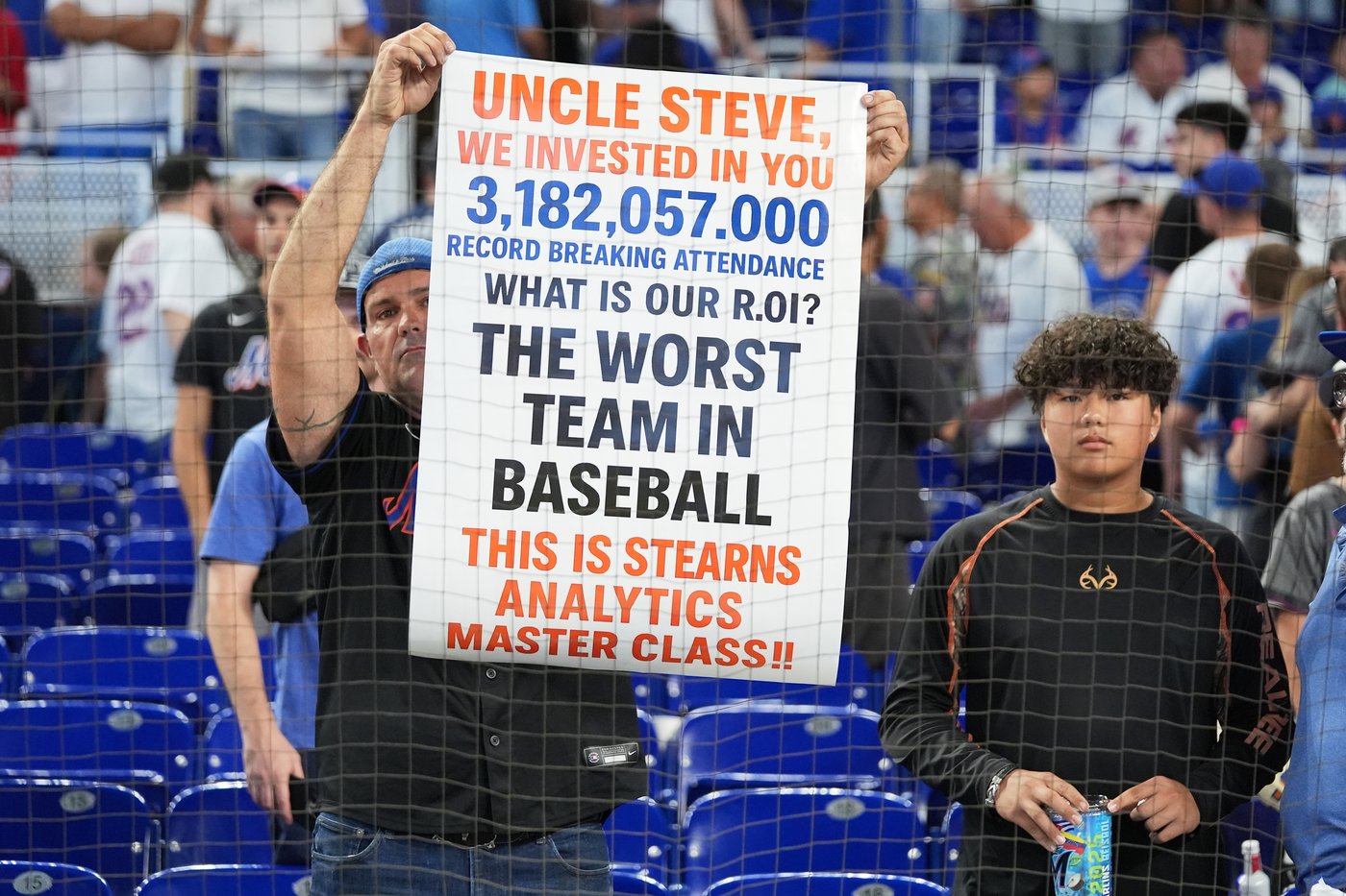 Mets overhaul Carlos Mendoza's staff after missing playoffs with massive payroll | iNFOnews.ca Mets overhaul Carlos Mendoza's staff after missing playoffs with massive payroll | iNFOnews.ca
