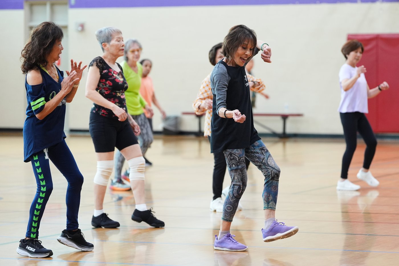 Playing hip-hop or Doris Day, older exercise instructors can speak their peers' language | iNFOnews.ca