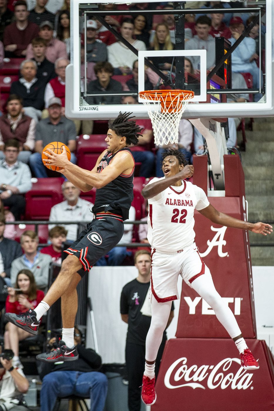 No. 4 Alabama extends winning streak to 5 games with a 90-69 victory over Georgia | iNFOnews.ca No. 4 Alabama extends winning streak to 5 games with a 90-69 victory over Georgia | iNFOnews.ca