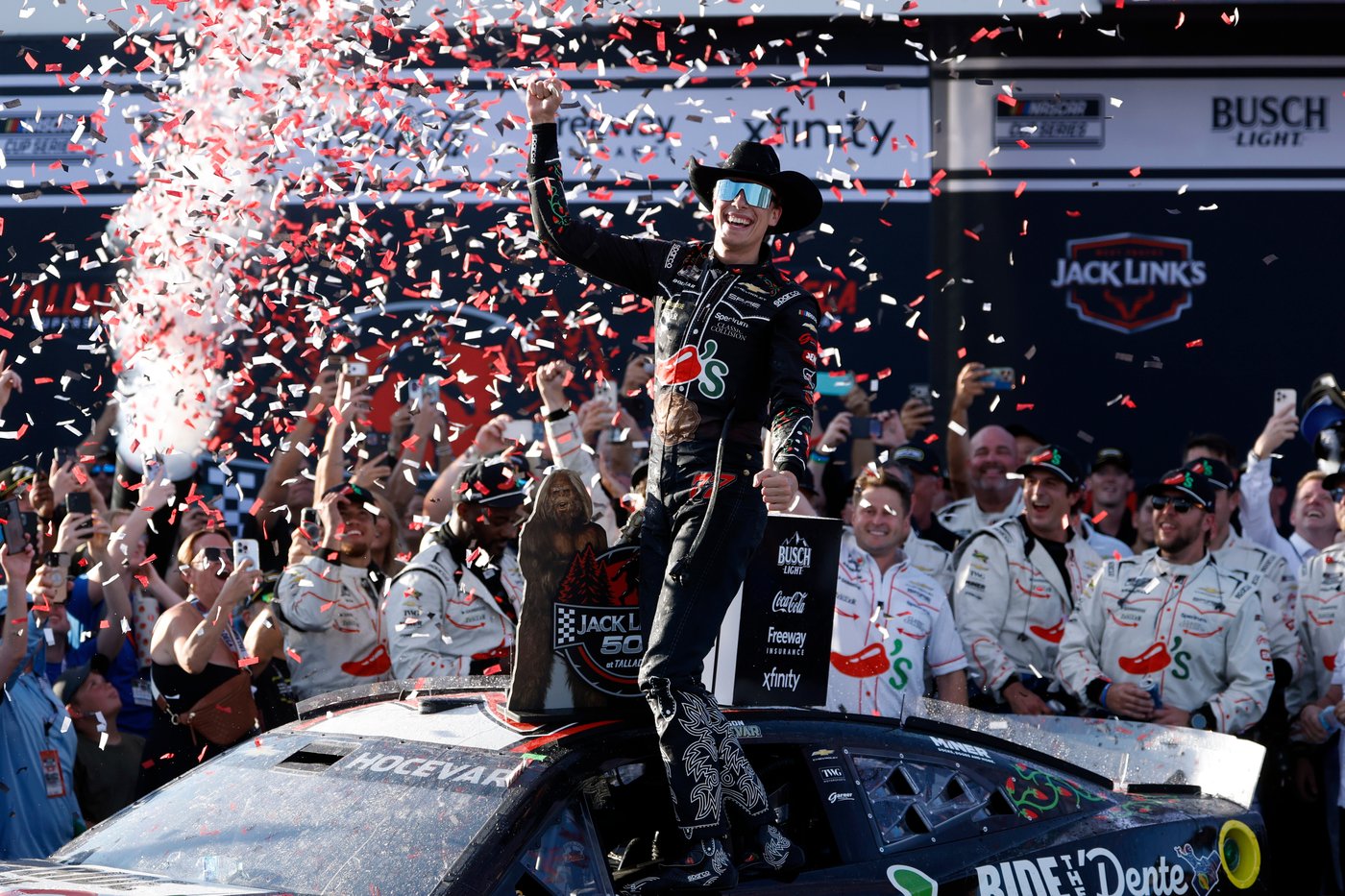 Carson Hocevar already living up to his reputation as NASCAR's newest star | iNFOnews.ca