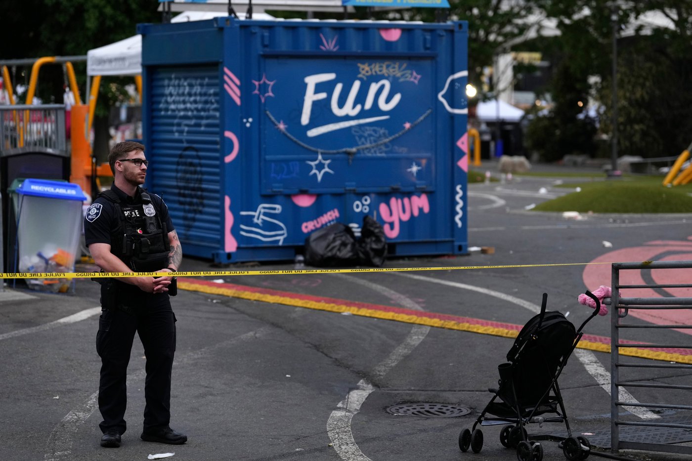 Police arrest 1 person and search for another after Seattle festival shooting that killed 3 | iNFOnews.ca