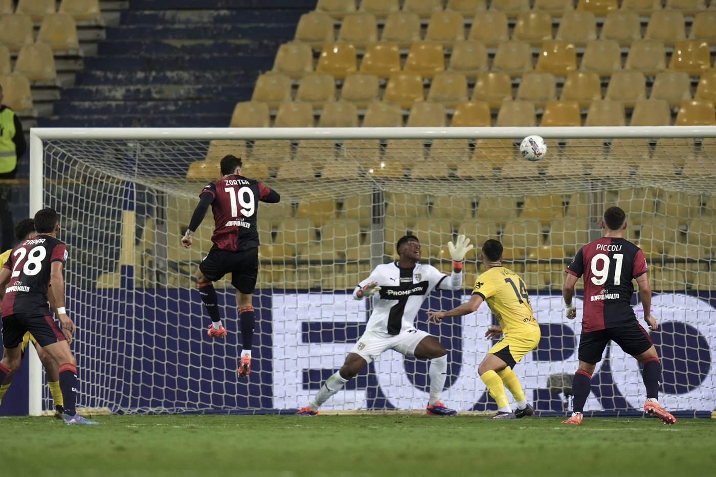 Cagliari off the bottom of Serie A after win at Parma | iNFOnews.ca