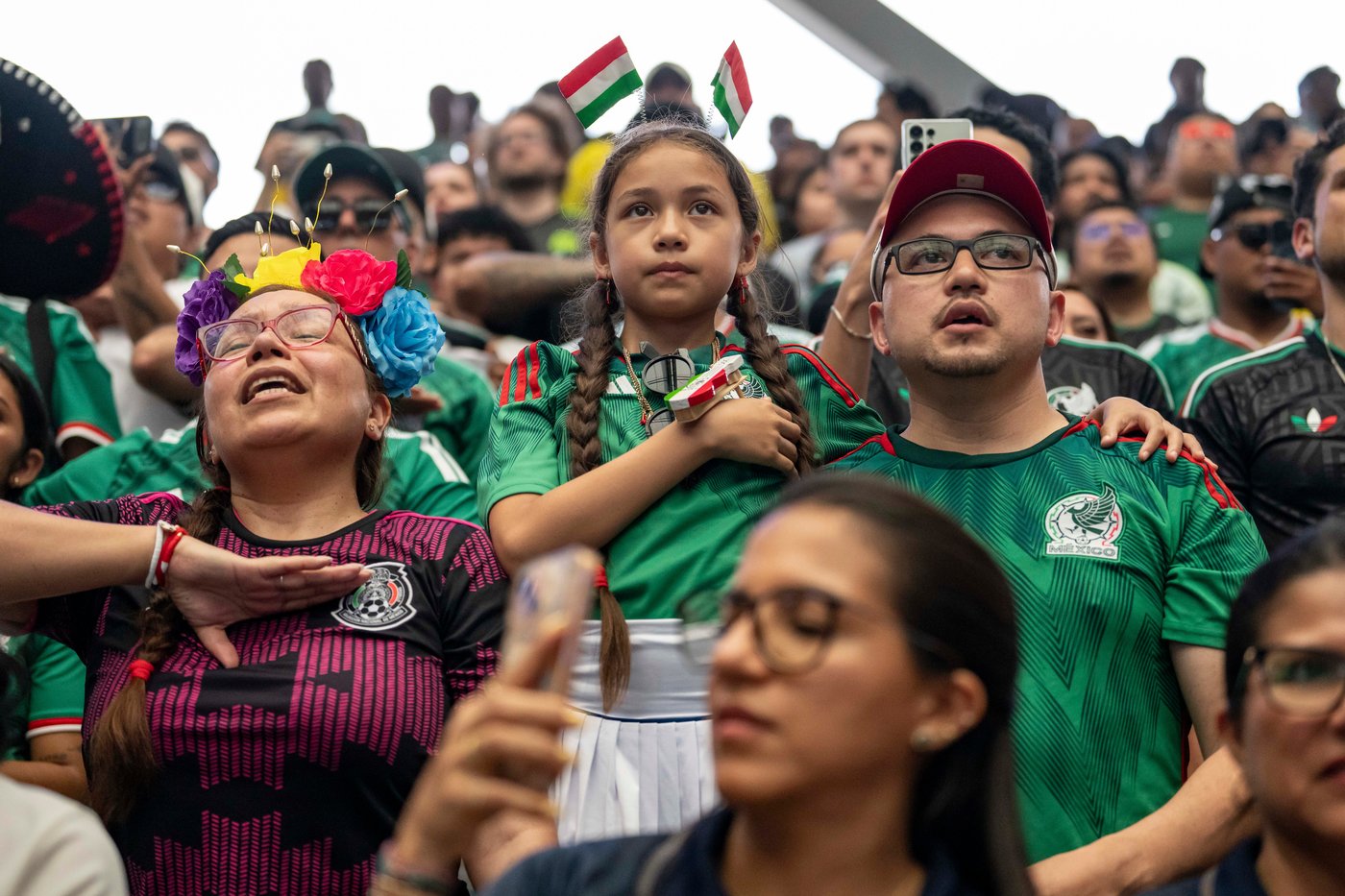 Soccer fans around the world watch the World Cup, in photos | iNFOnews.ca