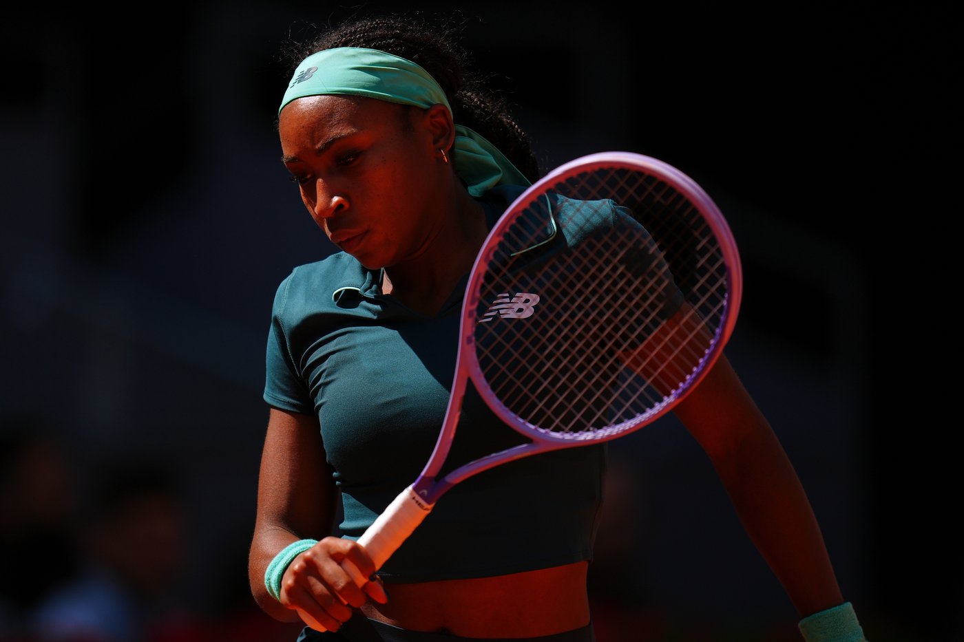 Coco Gauff overcomes vomiting on court to beat Sorana Cirstea in Madrid | iNFOnews.ca