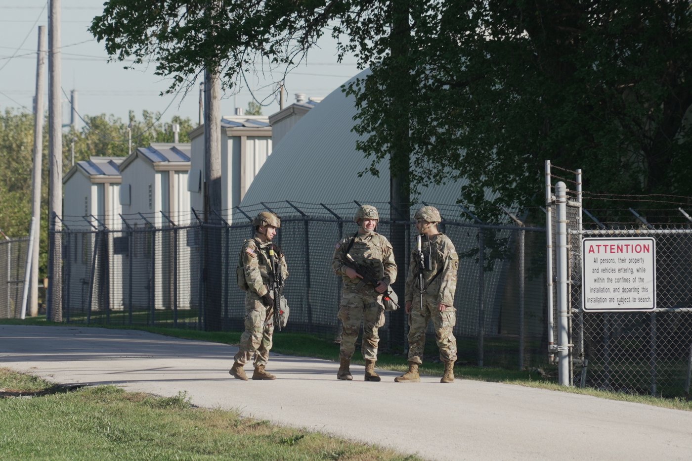 Texas National Guard troops now protecting federal property in Chicago area, official says | iNFOnews.ca Texas National Guard troops now protecting federal property in Chicago area, official says | iNFOnews.ca