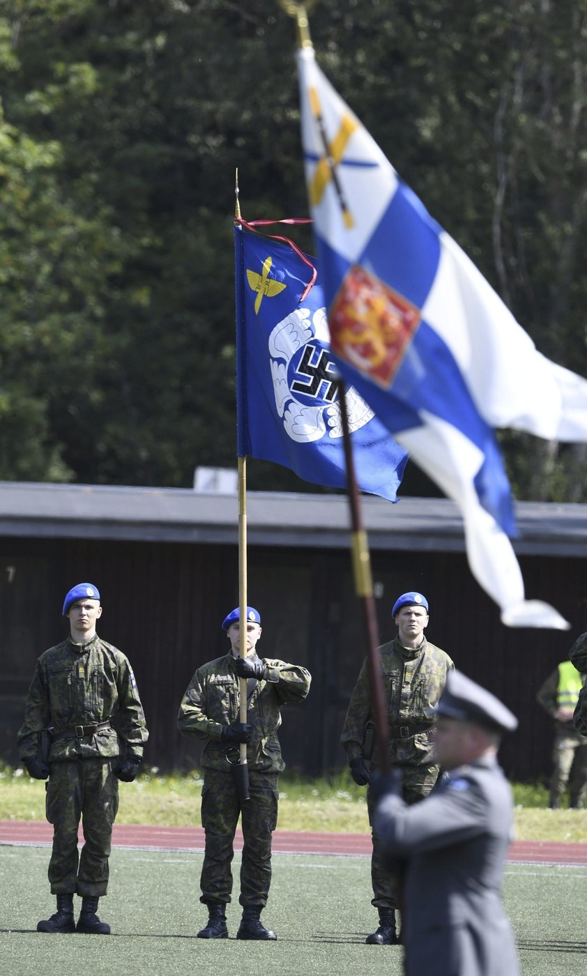 Swastikas still linger on some flags in Finland's air force, but are on the way out | iNFOnews.ca Swastikas still linger on some flags in Finland's air force, but are on the way out | iNFOnews.ca
