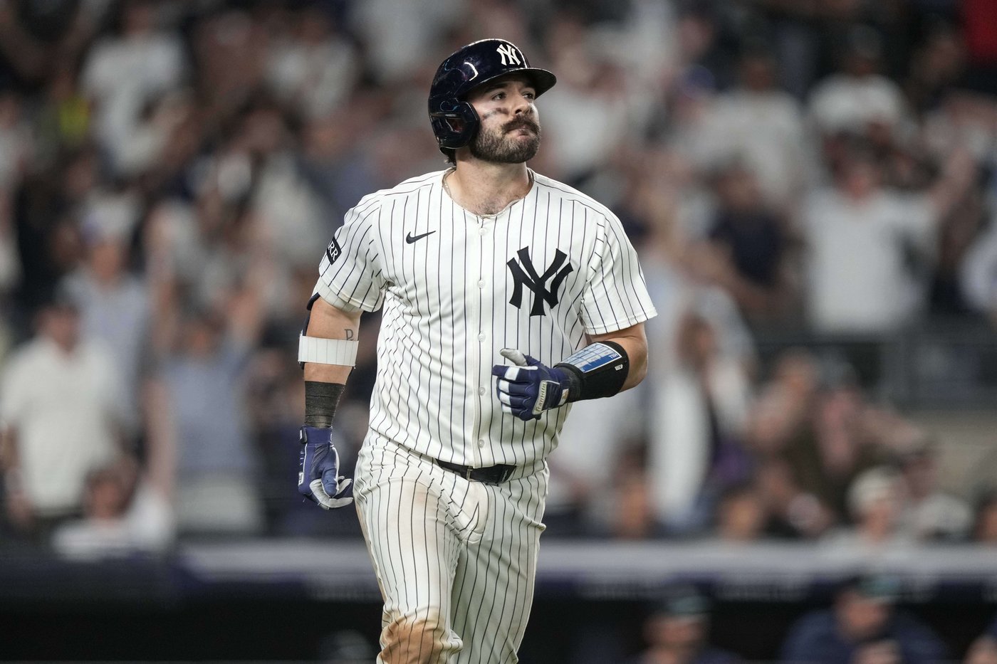 Judge and Raleigh trade homers late in Yankees' 10-3 rout of Mariners | iNFOnews.ca Judge and Raleigh trade homers late in Yankees' 10-3 rout of Mariners | iNFOnews.ca