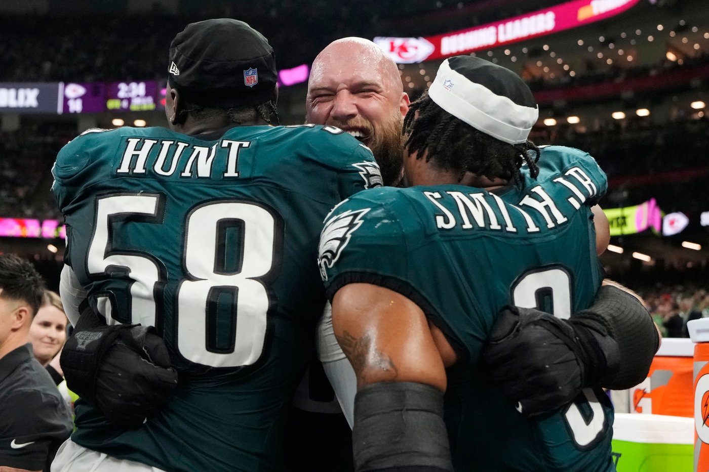 Eagles All-Pro offensive lineman Lane Johnson retires after 14 seasons | iNFOnews.ca