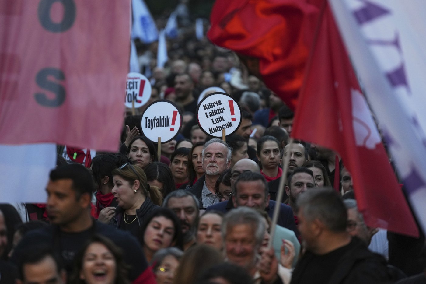Turkish Cypriots protest over what they say is Turkey's introduction of Islam into education system | iNFOnews.ca