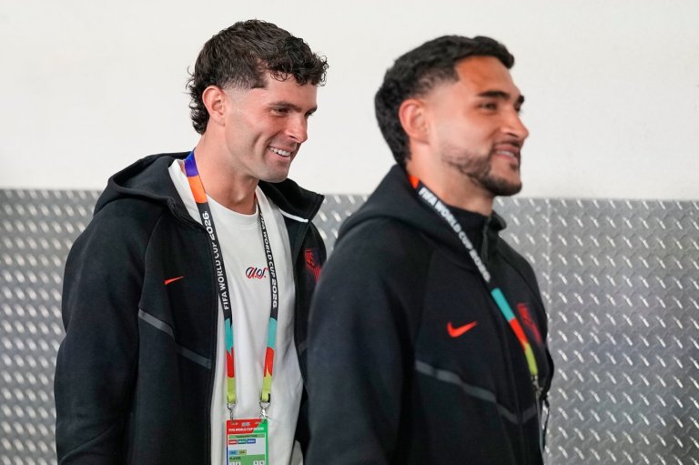 US keeps Pulisic on bench, sends out 9 new starters vs. Turkey in World Cup group finale | iNFOnews.ca