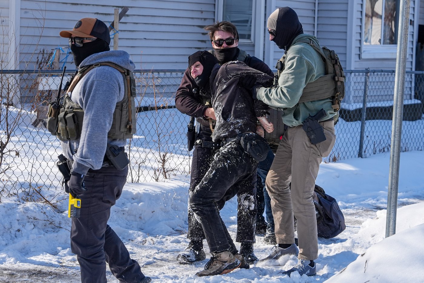 Trump's border czar is pulling 700 immigration officers out of Minnesota immediately | iNFOnews.ca Trump's border czar is pulling 700 immigration officers out of Minnesota immediately | iNFOnews.ca
