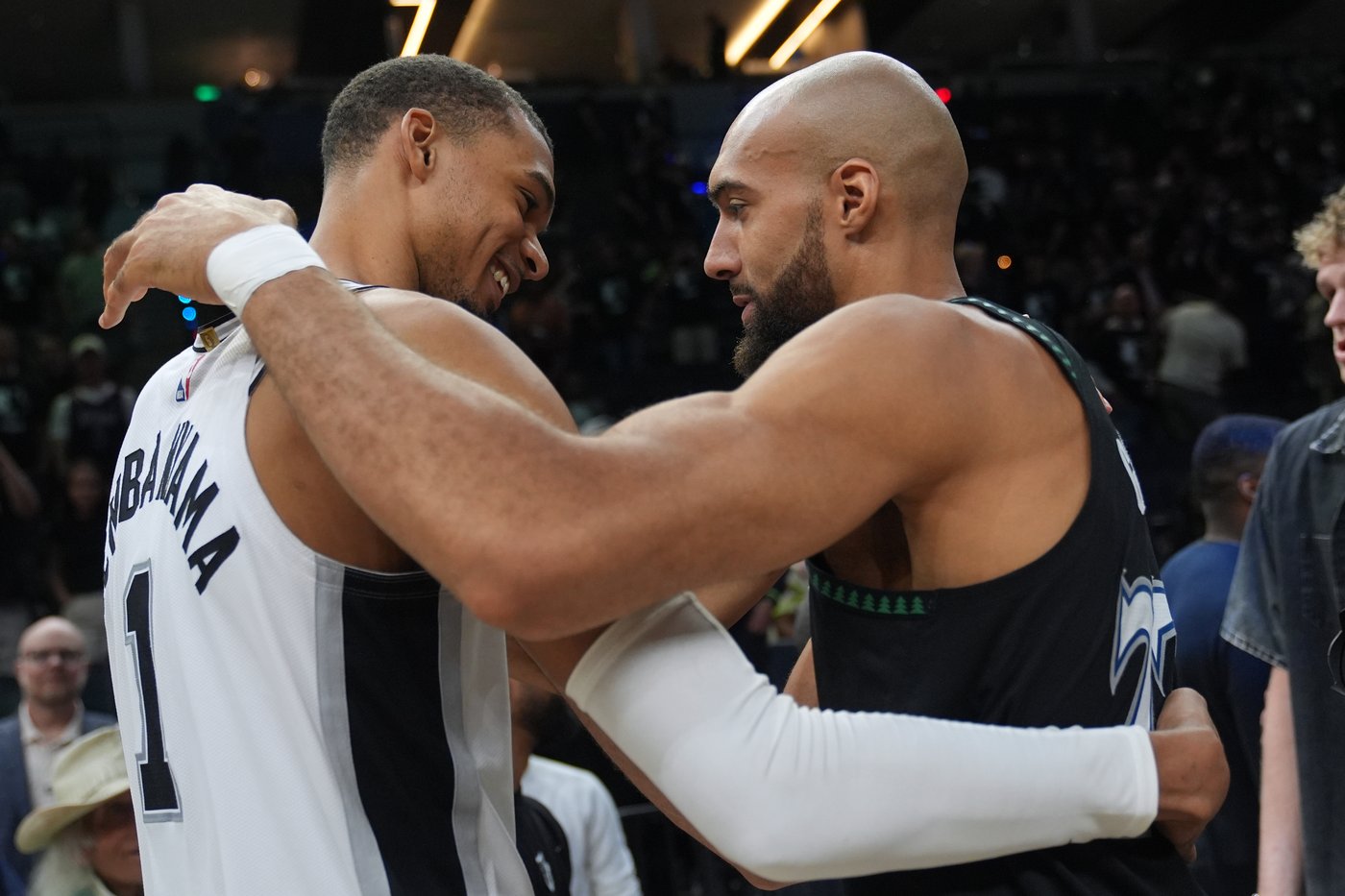 Spurs aren't thinking about being ahead of schedule. They're just focused on the conference finals. | iNFOnews.ca Spurs aren't thinking about being ahead of schedule. They're just focused on the conference finals. | iNFOnews.ca