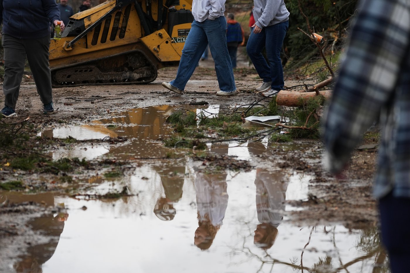 Photos show damage left by powerful storms as volunteers help communities clean up | iNFOnews.ca