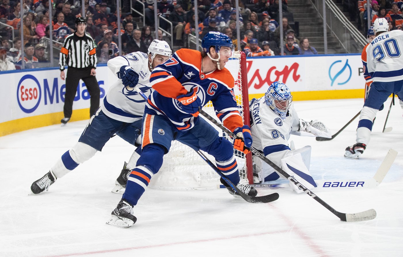 Draisaitl scores his 20th as Oilers edge Lightning 2-1 | iNFOnews.ca Draisaitl scores his 20th as Oilers edge Lightning 2-1 | iNFOnews.ca